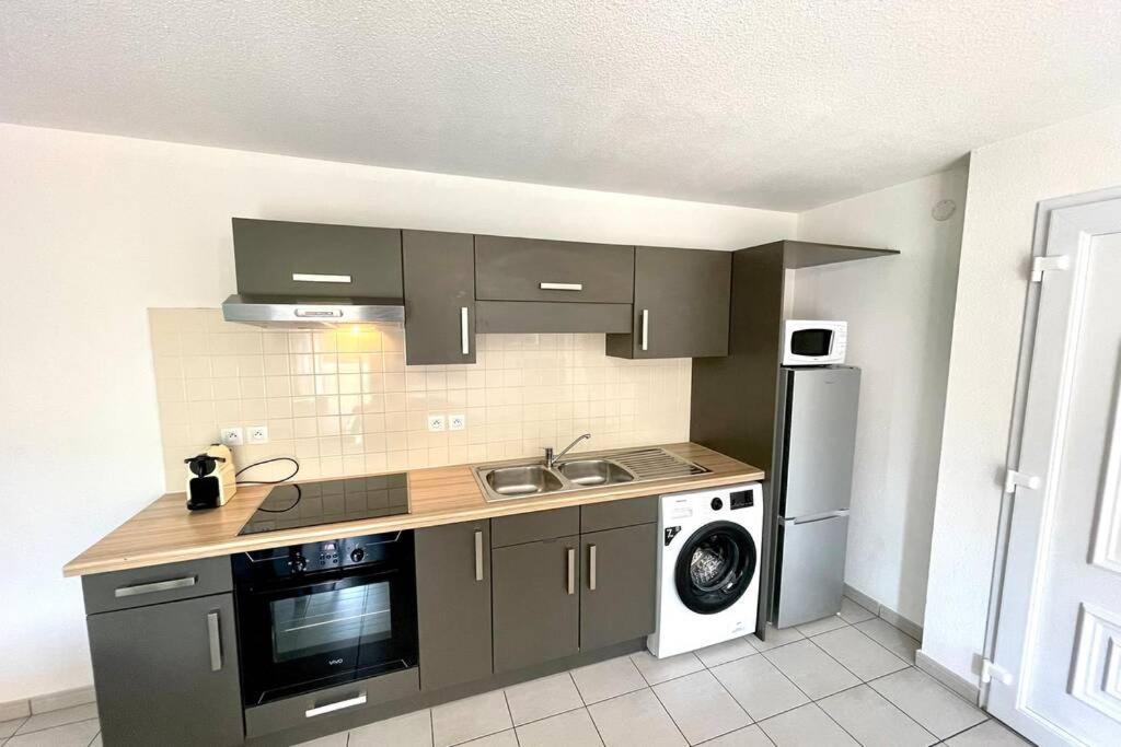 SOBNB CRANVES SALES LOSSY - Appartement 6 pers au calme proche frontière Extérieur photo